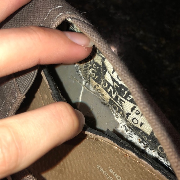 Girls Grey Toms - Picture 3 of 4